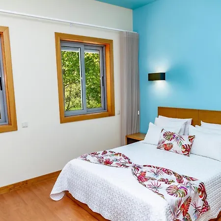 Boutique Mouras Bed & Breakfast *