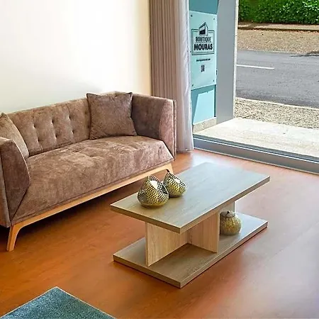 Boutique Mouras לינה וארוחת בוקר *