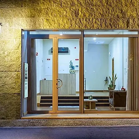 Boutique Mouras לינה וארוחת בוקר