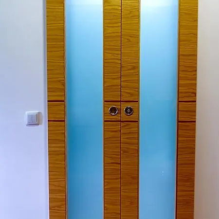 Boutique Mouras * מונדים דה בסטו