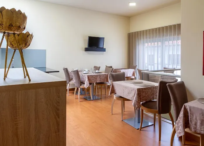 Boutique Mouras Alojamento de Acomodação e Pequeno-almoço Mondim de Basto